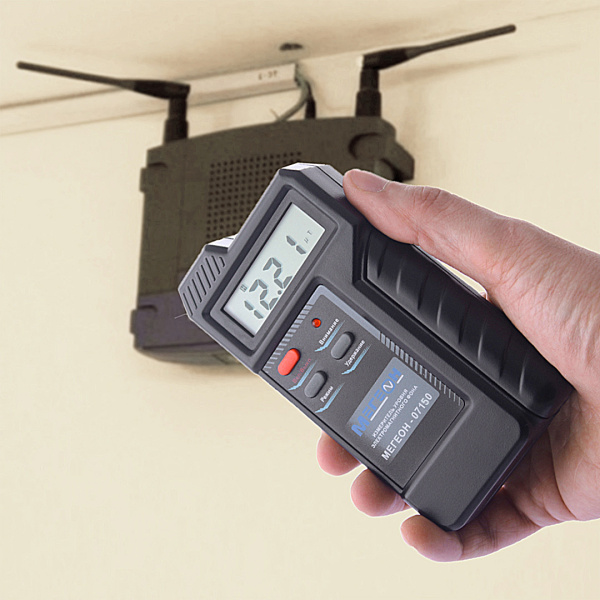 Измеритель уровня электромагнитного поля МЕГЕОН 07150 купить по низкой цене | МАКСПРОФИТ